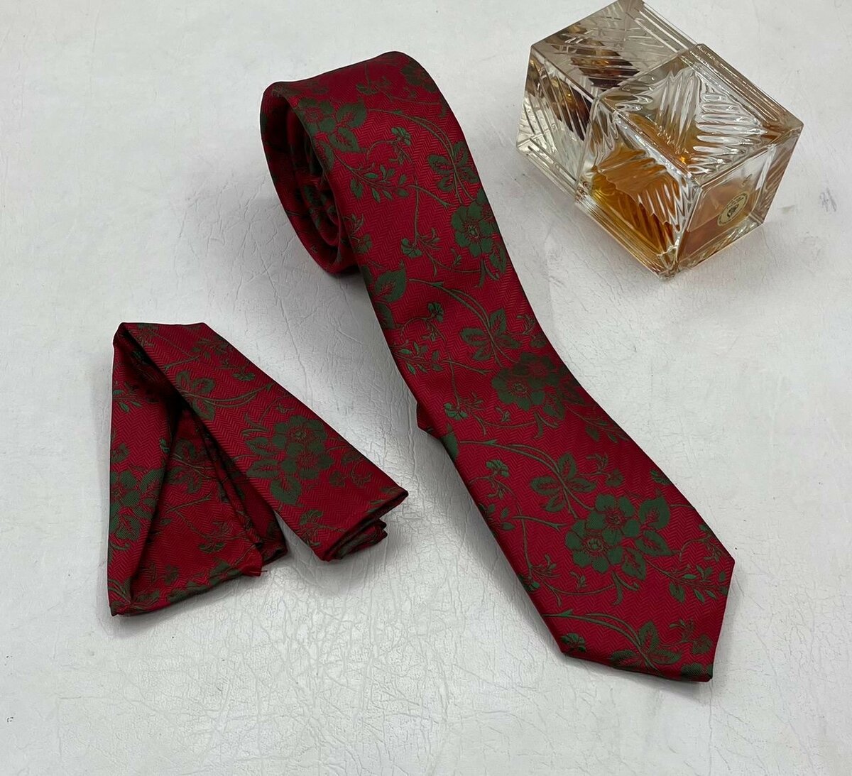 Fly Tie men