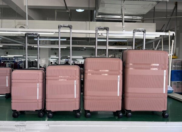 4 in 1 Anti-crack suitcase