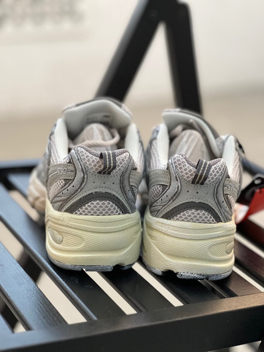 New balance 530