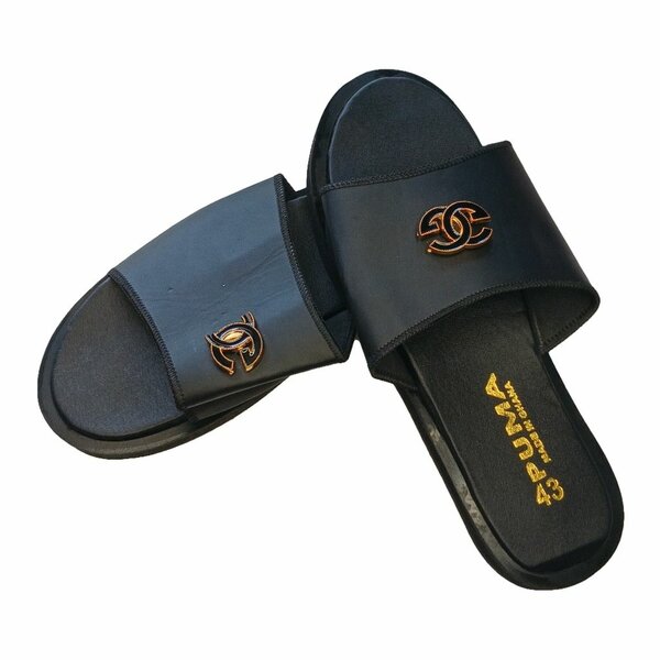 Unisex kumasi slide