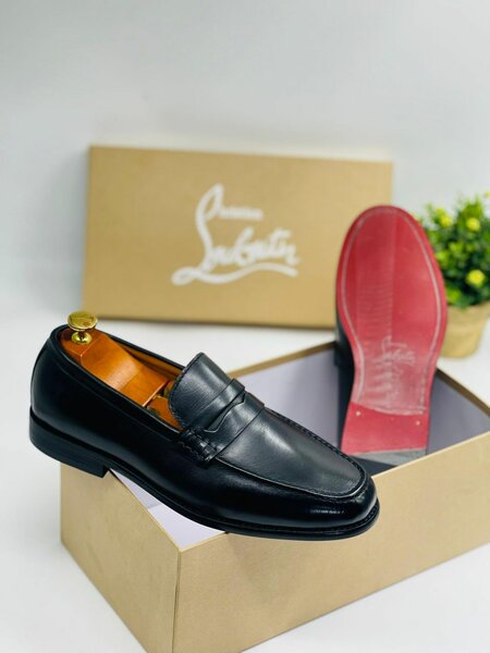 Christian Louboutin Solid Executive Shoes