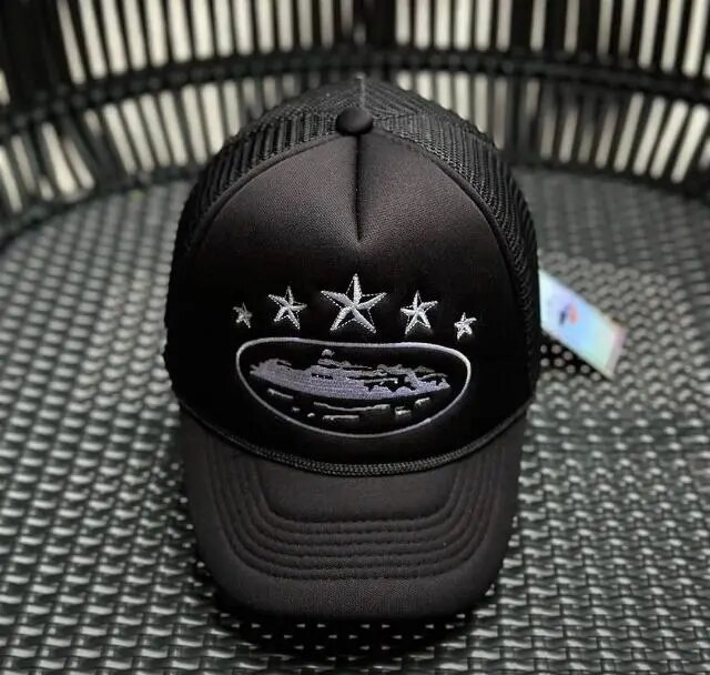 Caps