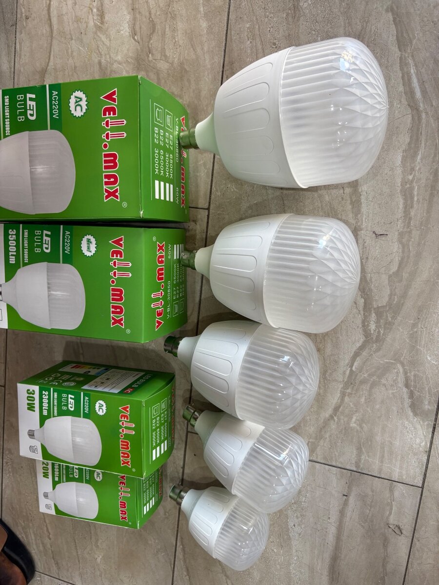 VeLL.Max LED Bulbs Set