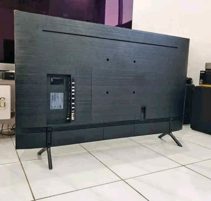 Smart TV UHD 4K 43" Vidaa