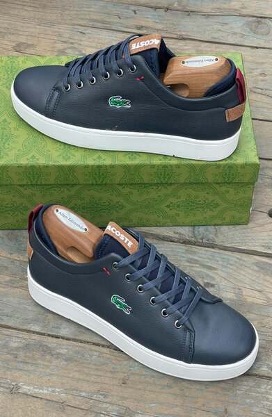 Dress shoes