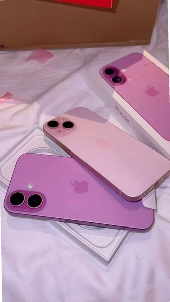 iPhone 16
