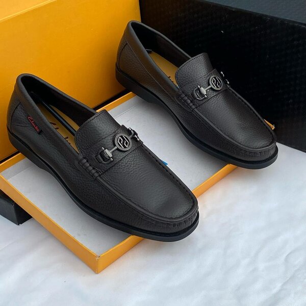 CLARKS CLASSIC WEAR