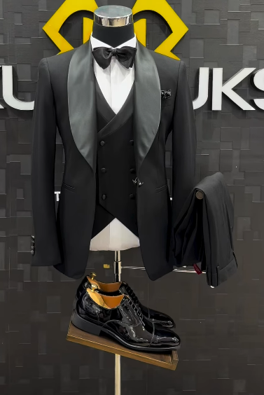 Suit