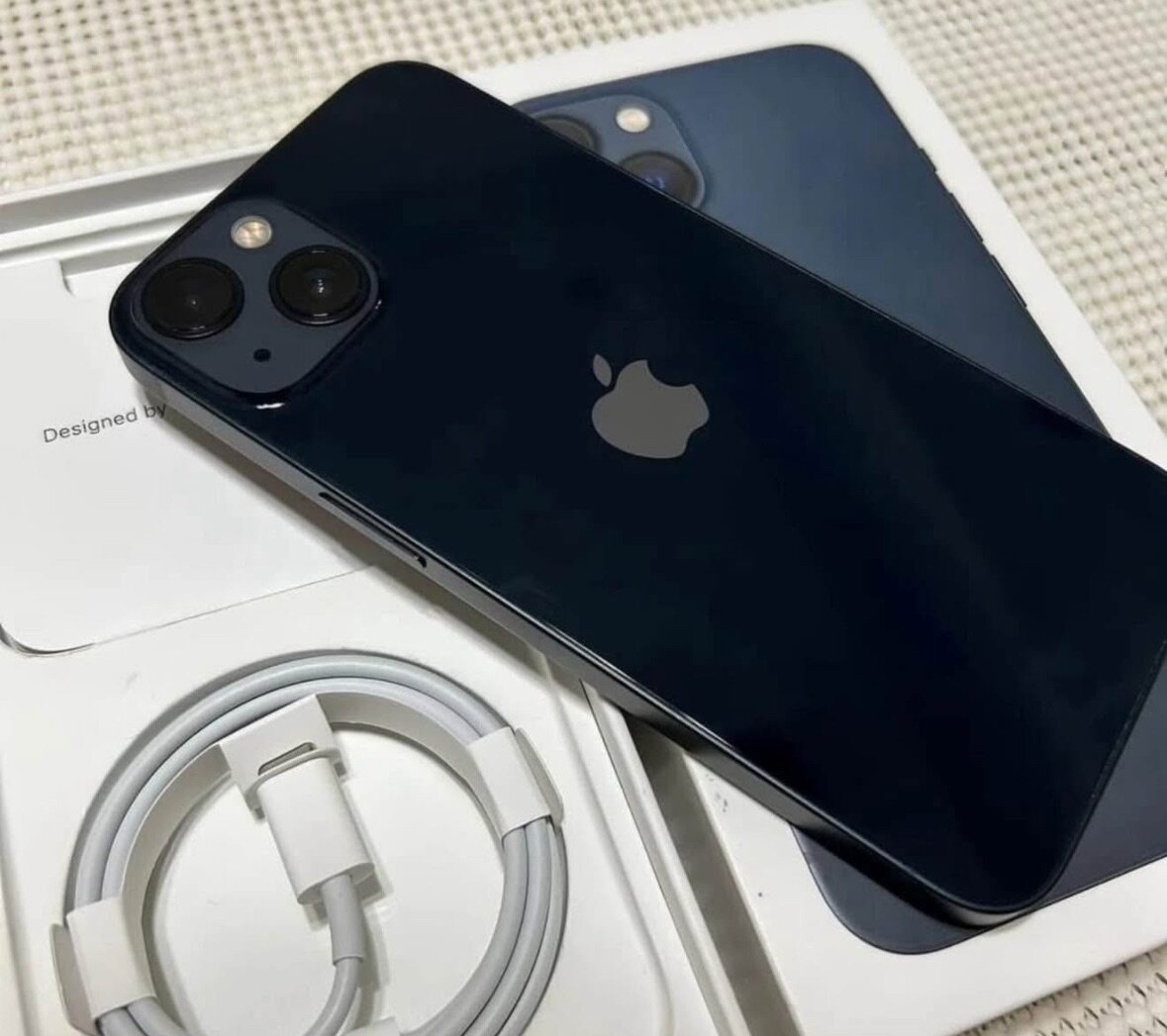 iPhone 12 simple