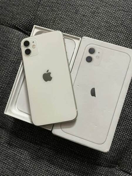 iPhone 11 10/10