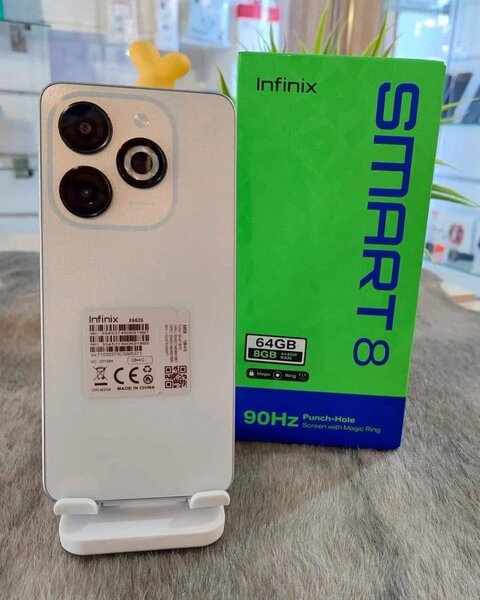 Infinix Mart 8/64 giga nouveau