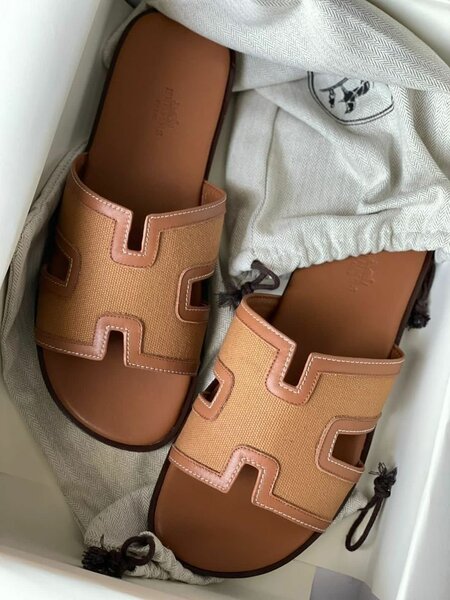 Flip flops slide
