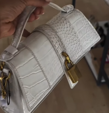 hand bag