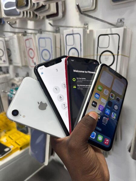 iPhone XR