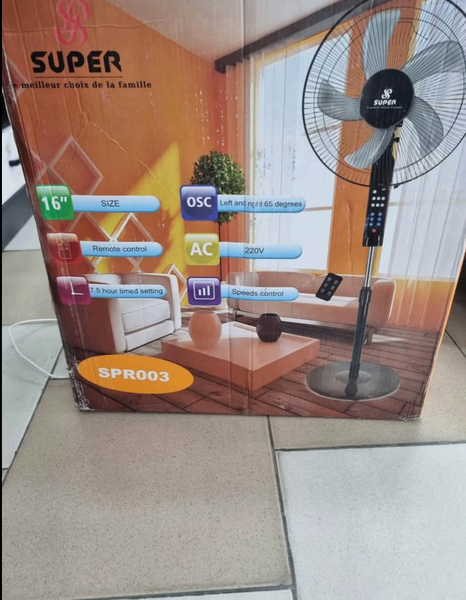 Ventilateur sur Pied 16" Télécommande