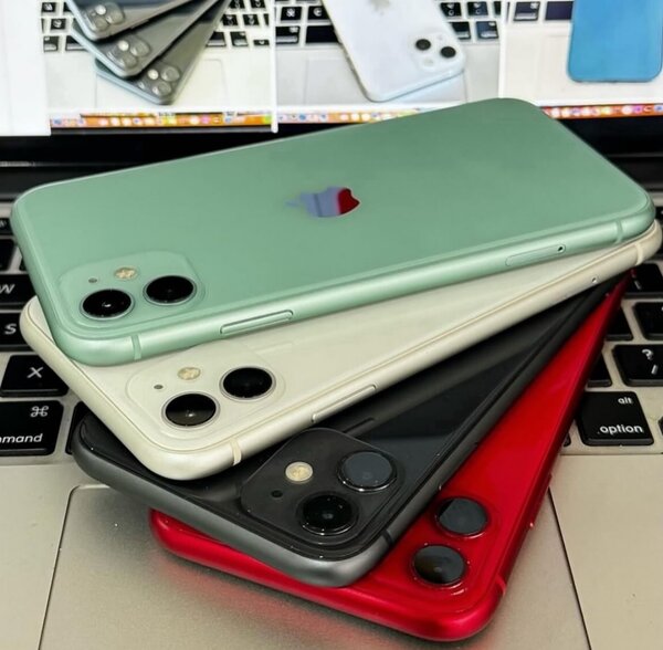 iPhone 11 simple