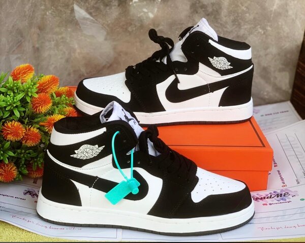 Nike Air Force