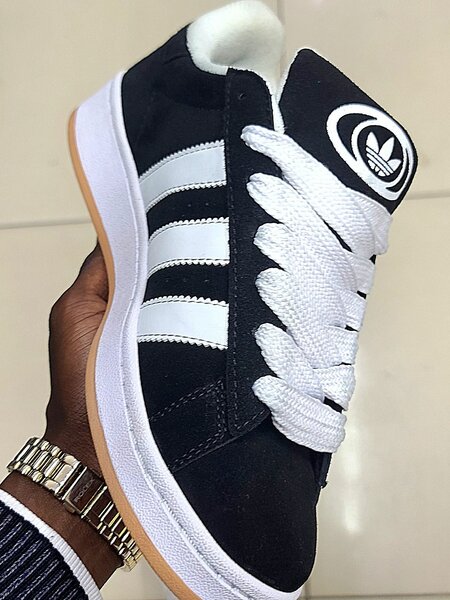 Adidas campus