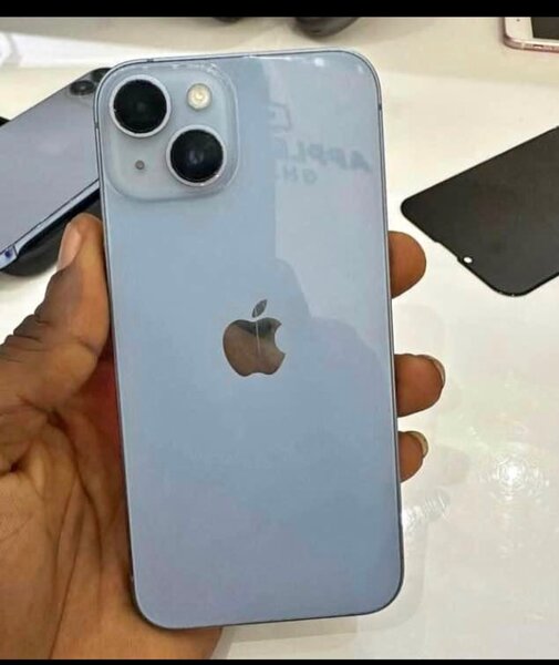 iPhone 13
