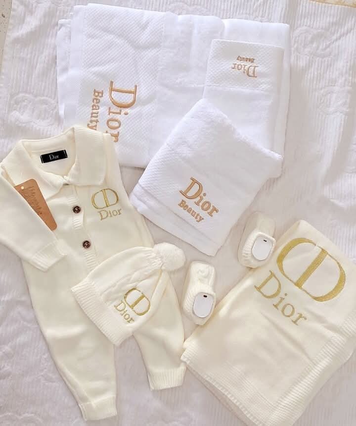 Ensemble naissance de luxe