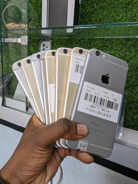 iPhone 6g 16gb