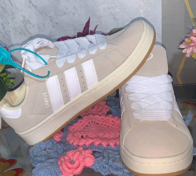 Adidas campus