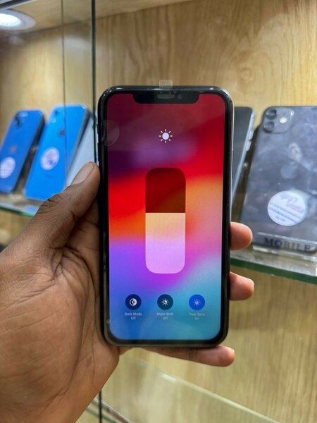 iPhone XR
