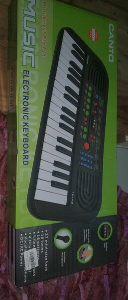 Pianos + micro