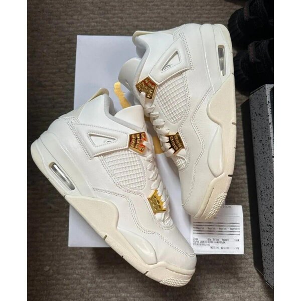 Jordan Retro 4