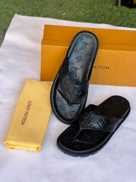 BOSS SANDALS