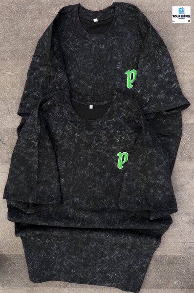 T-shirt noir imprimé