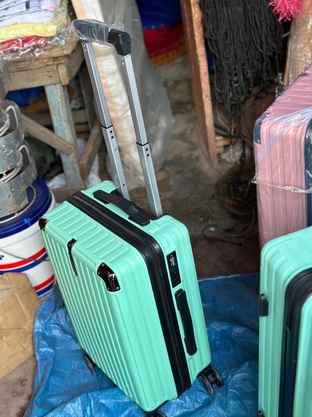 Petit valise de voyage