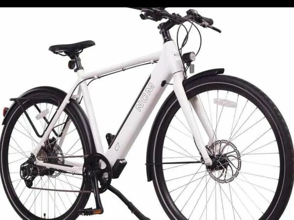 Vélo électrique NCM urbain