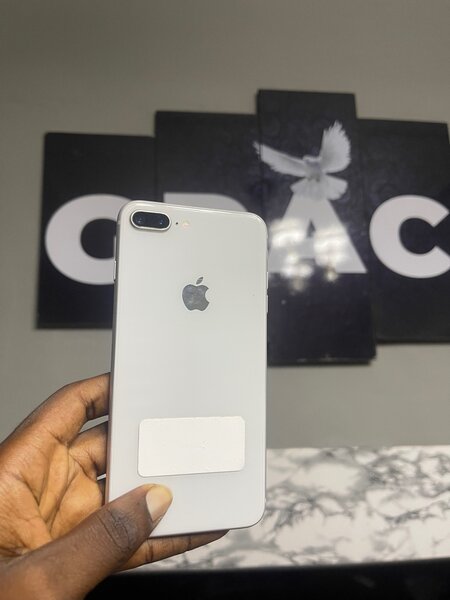 iPhone 8 plus