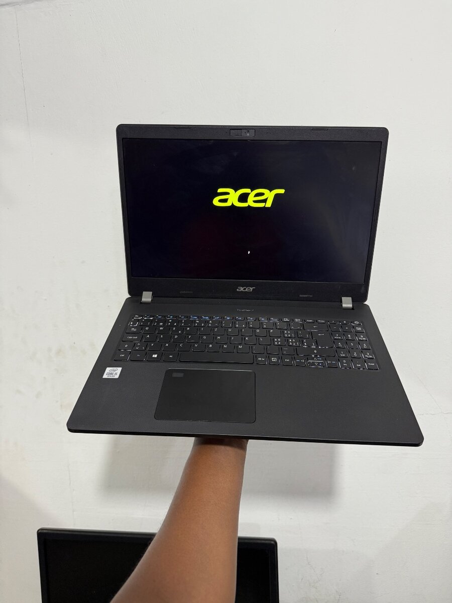 ACER  P215 CORE i5 10ème gen