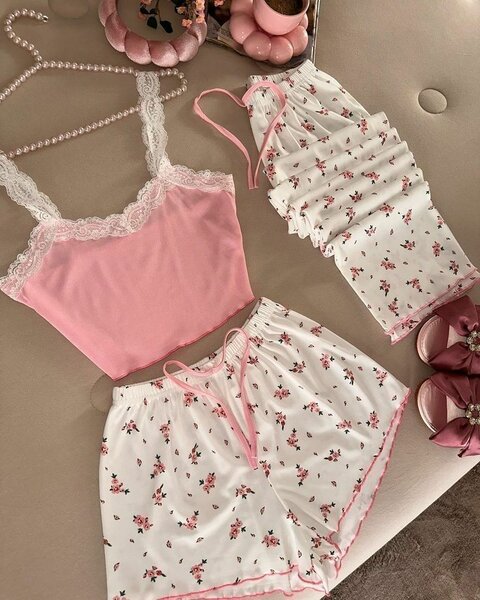 Nuisettes, pyjamas