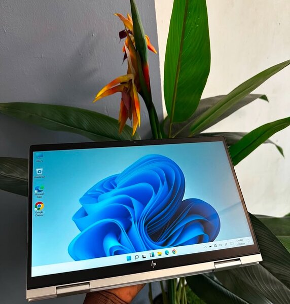 HP touch screen