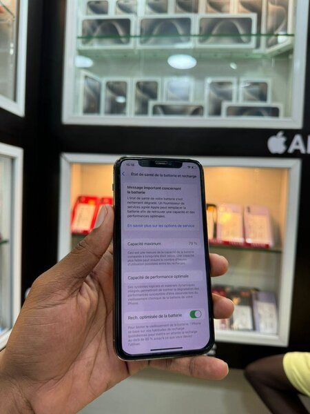 iPhone 11