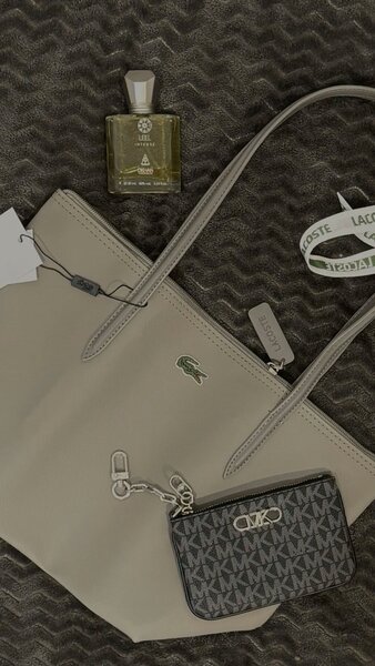 Sac lacoste
