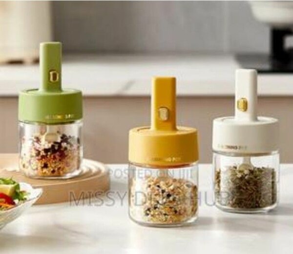Seasoning pot