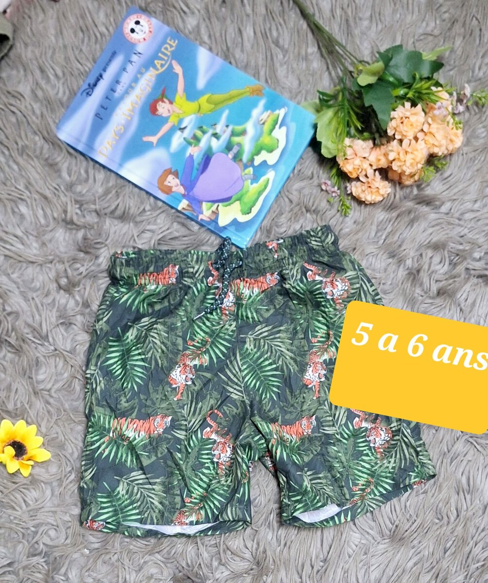Short Hawai vert