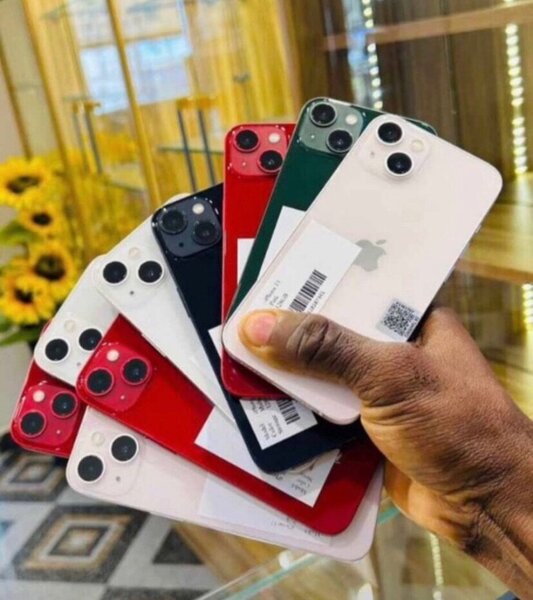 iPhone 13