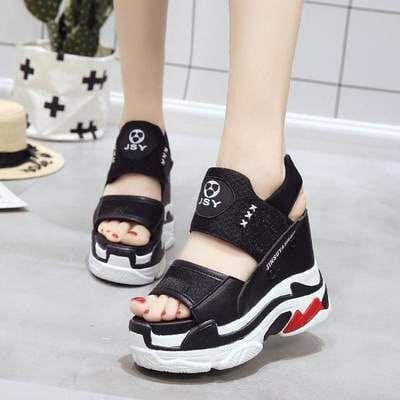 Chaussure fermée à talon