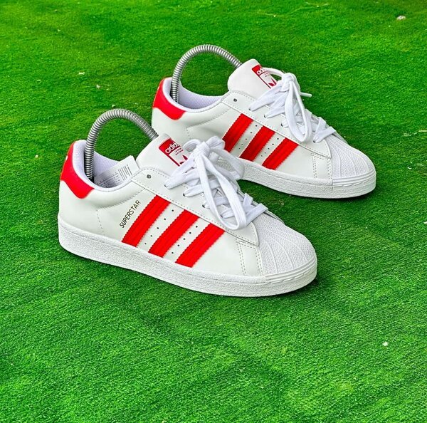 ADIDAS SUPERSTAR