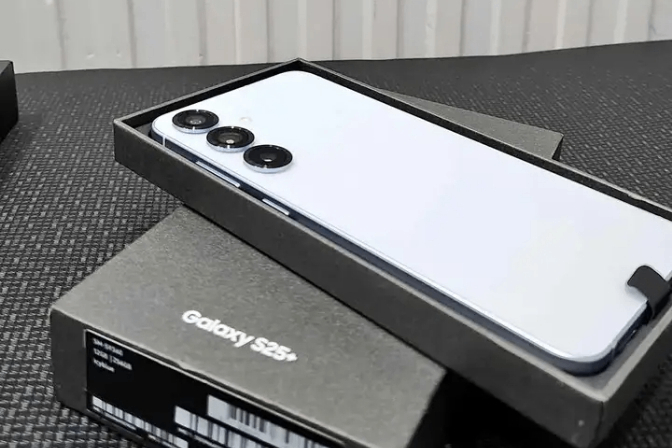 Samsung Galaxy s25