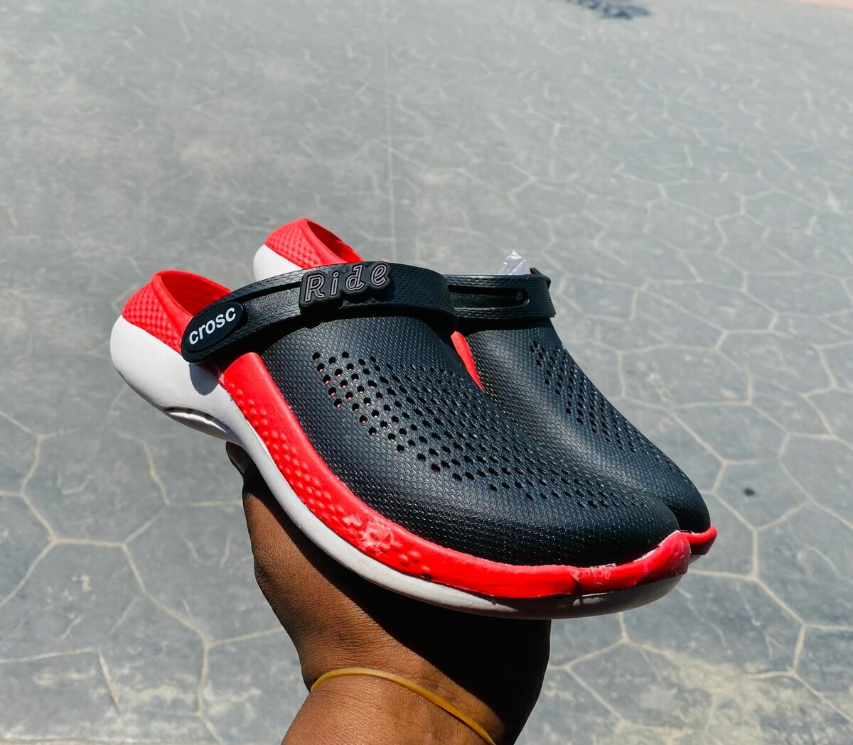 Crocks 100% quality
