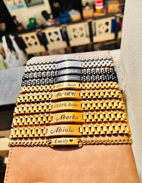Bracelet