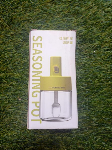 Seasoning pot