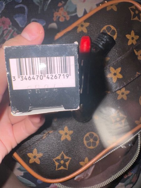 Guerlain rouge#28