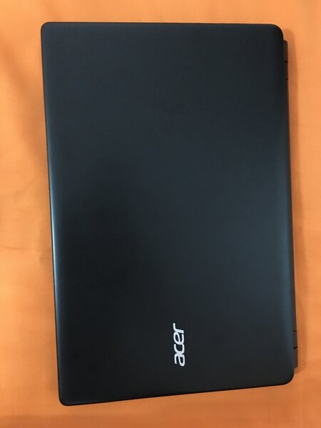 Acer Aspire E1-522 Dual-Core